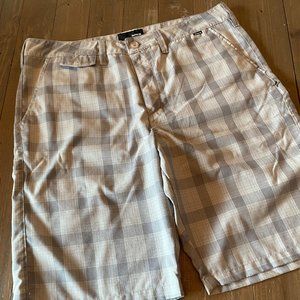 Men's shorts, Hurley, Medium, Gray plaid